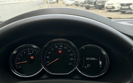Renault Logan II, 2020 год, 994 865 рублей, 9 фотография