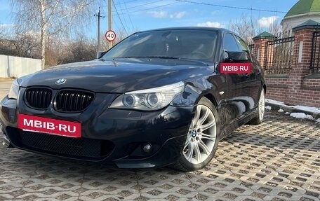 BMW 5 серия, 2008 год, 1 380 000 рублей, 3 фотография