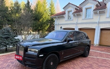 Rolls-Royce Cullinan, 2022 год, 39 500 000 рублей, 4 фотография