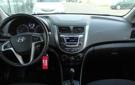 Hyundai Solaris II рестайлинг, 2015 год, 948 000 рублей, 8 фотография