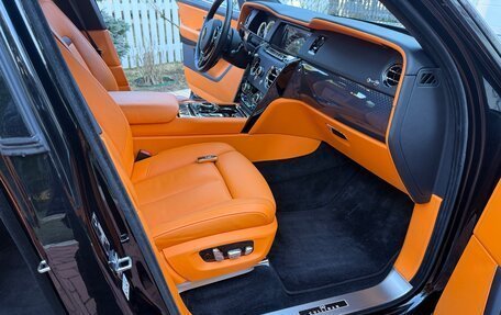 Rolls-Royce Cullinan, 2022 год, 39 500 000 рублей, 11 фотография