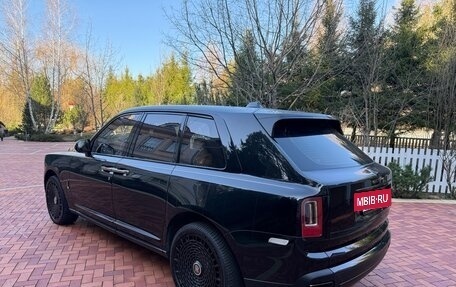 Rolls-Royce Cullinan, 2022 год, 39 500 000 рублей, 9 фотография