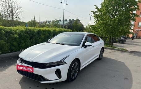 KIA K5, 2022 год, 5 320 000 рублей, 2 фотография