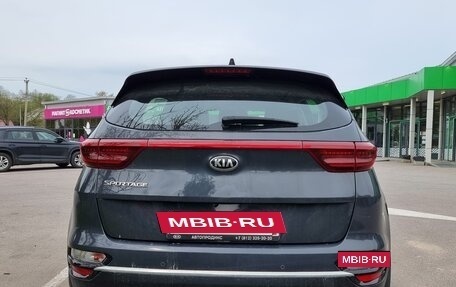 KIA Sportage IV рестайлинг, 2019 год, 2 300 000 рублей, 5 фотография