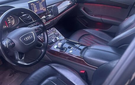 Audi A8, 2013 год, 1 780 000 рублей, 10 фотография