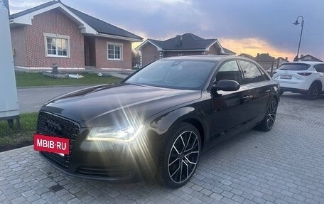 Audi A8, 2013 год, 1 780 000 рублей, 3 фотография