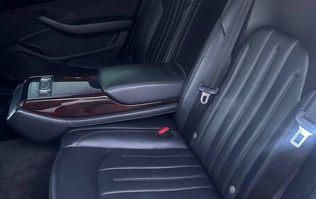 Audi A8, 2013 год, 1 780 000 рублей, 14 фотография