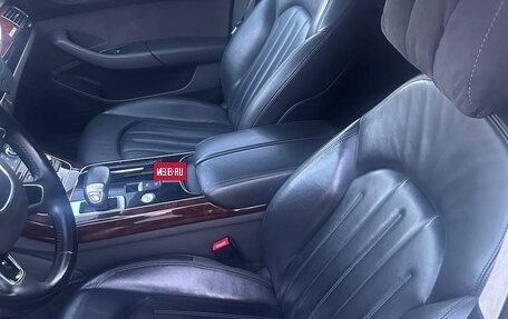 Audi A8, 2013 год, 1 780 000 рублей, 16 фотография