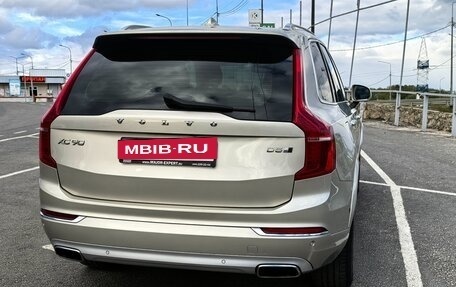 Volvo XC90 II рестайлинг, 2017 год, 4 050 000 рублей, 10 фотография