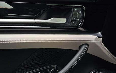Porsche Panamera, 2024 год, 15 230 696 рублей, 9 фотография