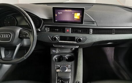Audi A4, 2018 год, 1 839 000 рублей, 11 фотография