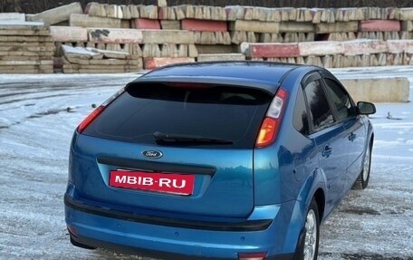Ford Focus II рестайлинг, 2005 год, 450 000 рублей, 3 фотография
