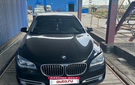 BMW 7 серия, 2014 год, 2 600 000 рублей, 8 фотография