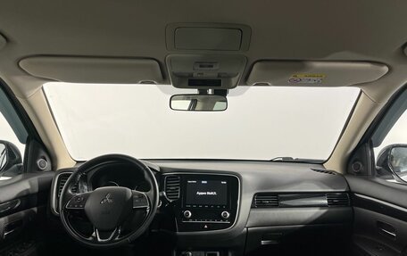 Mitsubishi Outlander III рестайлинг 3, 2022 год, 2 939 000 рублей, 7 фотография