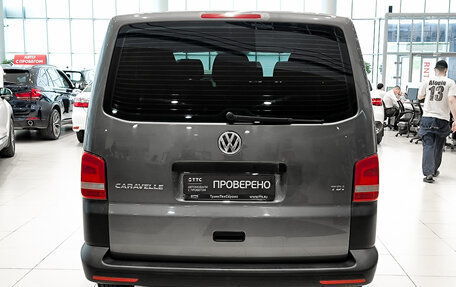 Volkswagen Caravelle T5, 2014 год, 1 850 000 рублей, 6 фотография