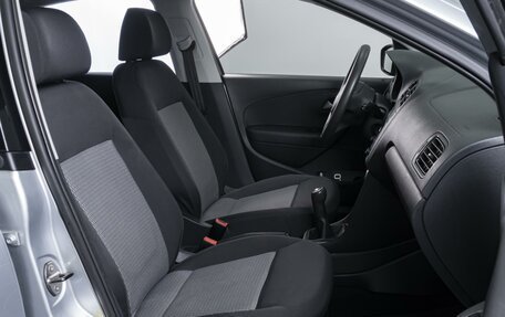Volkswagen Polo VI (EU Market), 2011 год, 679 000 рублей, 8 фотография