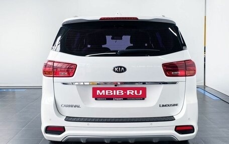 KIA Carnival III, 2019 год, 3 100 000 рублей, 5 фотография