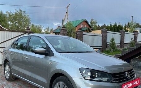 Volkswagen Polo VI (EU Market), 2018 год, 1 198 000 рублей, 2 фотография