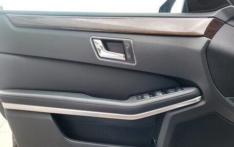 Mercedes-Benz E-Класс, 2010 год, 1 128 000 рублей, 12 фотография