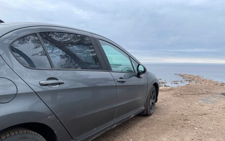 Peugeot 408 I рестайлинг, 2013 год, 430 000 рублей, 2 фотография