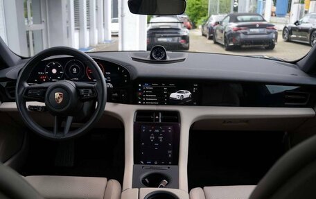 Porsche Taycan I, 2022 год, 8 800 000 рублей, 3 фотография
