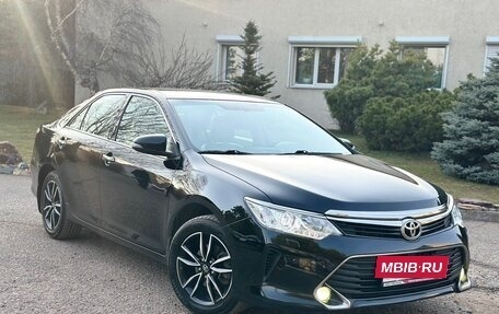 Toyota Camry, 2016 год, 2 335 000 рублей, 4 фотография