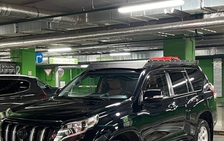 Toyota Land Cruiser Prado 150 рестайлинг 2, 2017 год, 3 500 000 рублей, 3 фотография
