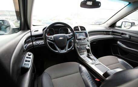 Chevrolet Malibu VIII, 2012 год, 950 000 рублей, 6 фотография