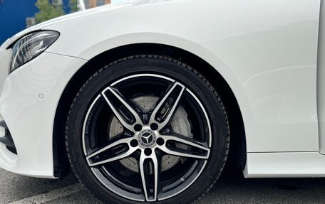 Mercedes-Benz E-Класс, 2019 год, 4 800 000 рублей, 9 фотография