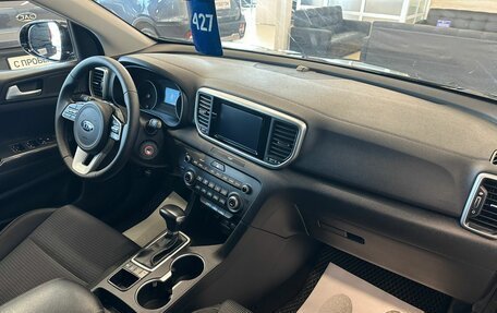 KIA Sportage IV рестайлинг, 2018 год, 2 199 000 рублей, 13 фотография