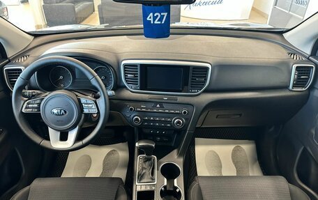 KIA Sportage IV рестайлинг, 2018 год, 2 199 000 рублей, 16 фотография
