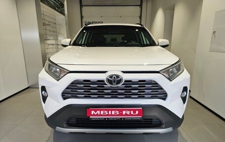 Toyota RAV4, 2019 год, 2 569 000 рублей, 2 фотография
