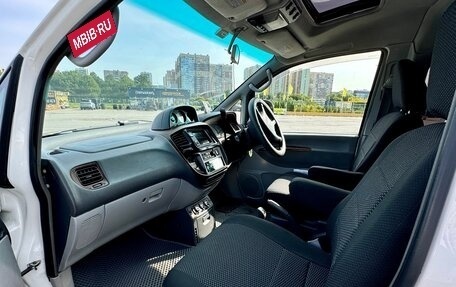 Mitsubishi Delica IV, 1997 год, 1 800 000 рублей, 4 фотография