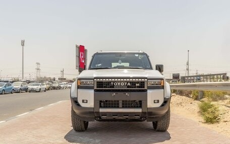 Toyota Land Cruiser Prado, 2025 год, 8 450 000 рублей, 2 фотография