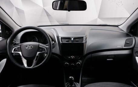 Hyundai Solaris II рестайлинг, 2014 год, 887 000 рублей, 11 фотография