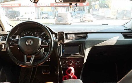 Skoda Rapid I, 2015 год, 1 050 000 рублей, 3 фотография