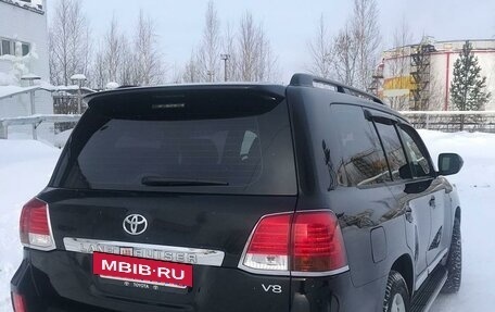 Toyota Land Cruiser 200, 2010 год, 3 400 000 рублей, 6 фотография