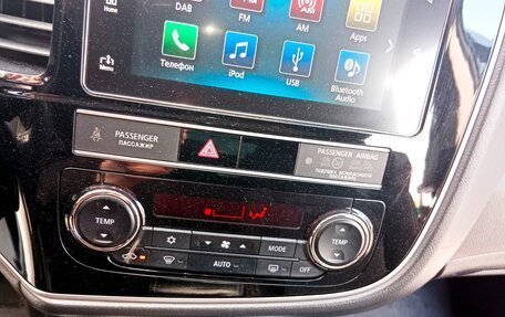 Mitsubishi Outlander III рестайлинг 3, 2019 год, 2 333 000 рублей, 9 фотография