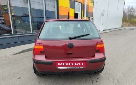 Volkswagen Golf IV, 2003 год, 350 000 рублей, 3 фотография