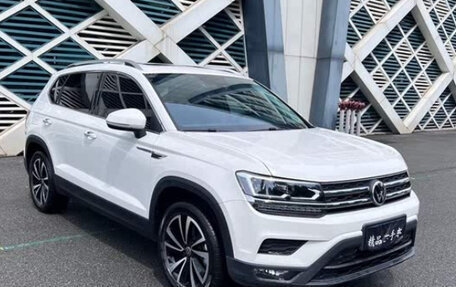 Volkswagen Tharu, 2021 год, 2 200 000 рублей, 2 фотография