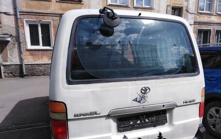 Toyota HiAce H100, 1997 год, 300 000 рублей, 4 фотография