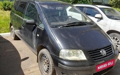 Volkswagen Sharan I рестайлинг, 2001 год, 300 000 рублей, 2 фотография