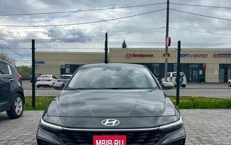 Hyundai Elantra, 2023 год, 2 450 000 рублей, 2 фотография