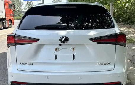 Lexus NX I, 2021 год, 3 090 000 рублей, 2 фотография
