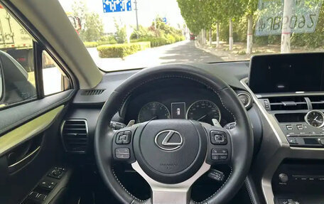 Lexus NX I, 2021 год, 3 090 000 рублей, 8 фотография