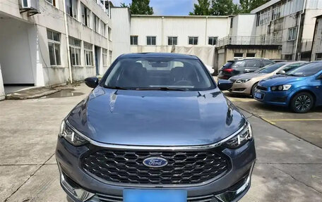 Ford Escort, 2021 год, 1 355 000 рублей, 5 фотография