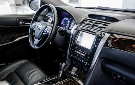 Toyota Camry, 2015 год, 2 198 000 рублей, 21 фотография
