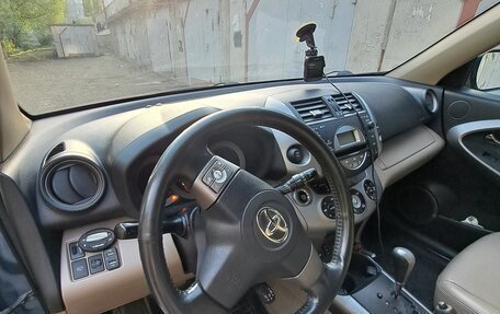 Toyota RAV4, 2006 год, 1 120 000 рублей, 8 фотография