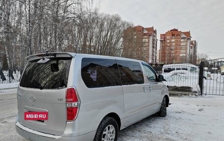 Hyundai Grand Starex Grand Starex I рестайлинг 2, 2008 год, 1 040 000 рублей, 6 фотография