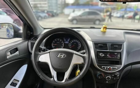 Hyundai Solaris II рестайлинг, 2012 год, 629 000 рублей, 11 фотография